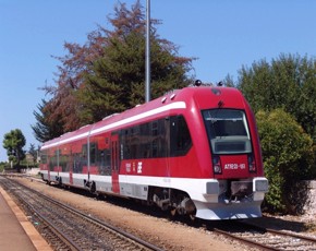Atr 220, soluzione moderna per i treni locali