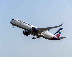 Aeroflot prende in consegna il suo primo Airbus A350-900