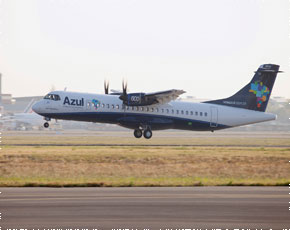 Aerei: consegnato alla compagnia brasiliana Azul il primo ATR-600