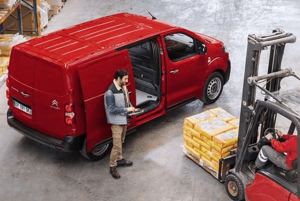 Commerciali: arriva in Italia la versione XS di Citroen e-Jumpy