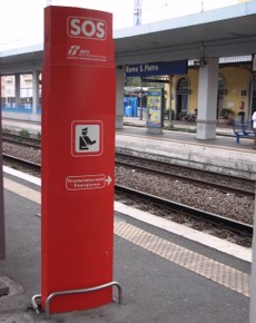 Firenze: incidente a Santa Maria Novella, muore un ferroviere