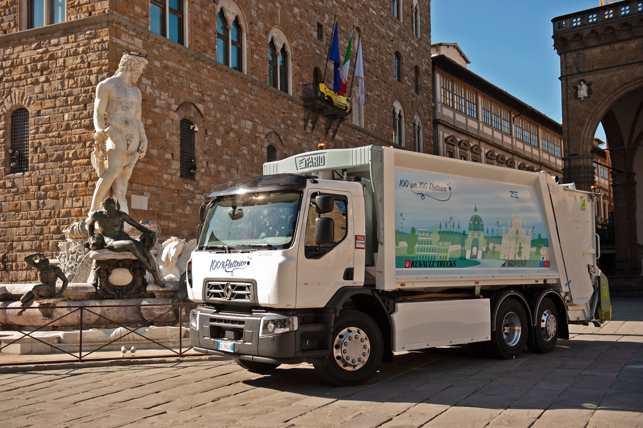 Renault Trucks consegna il primo veicolo industriale 100% elettrico in Italia