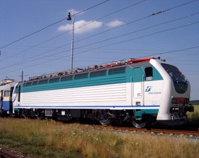 Fs E 403, locomotive senza frontiere