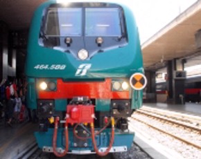 Trenitalia: carrozze rinnovate per i pendolari del Lazio