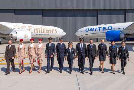 Oriente e America più vicini: accordo di codeshare tra Emirates e United Airlines