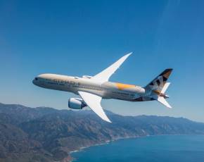 Etihad Airways ha celebrato introduzione del Boeing 787-9 Dreamliner su tratta per Milano