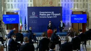 Firmato il “Patto per l’Export”: accordo strategico per il rilancio del Made in Italy