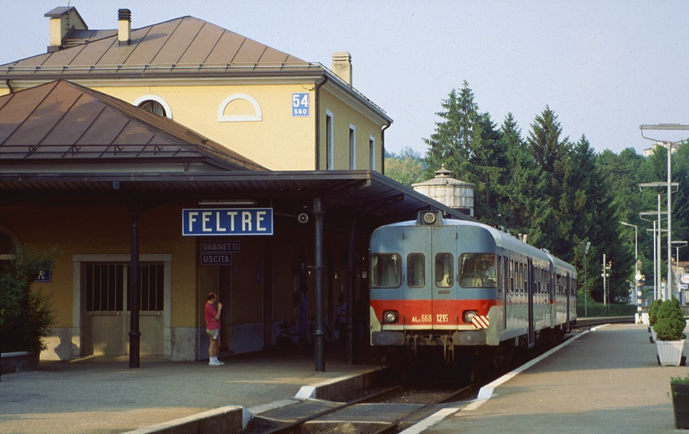 Stazioni ferroviarie d’Italia: in viaggio a Feltre a bordo del treno storico a vapore
