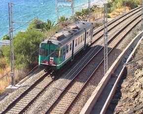 Ferrovia Napoli-Bari: 2,5 mld per il raddoppio della tratta