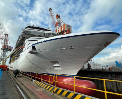 Fincantieri: varata a Sestri la nave Vista per Oceania Cruises