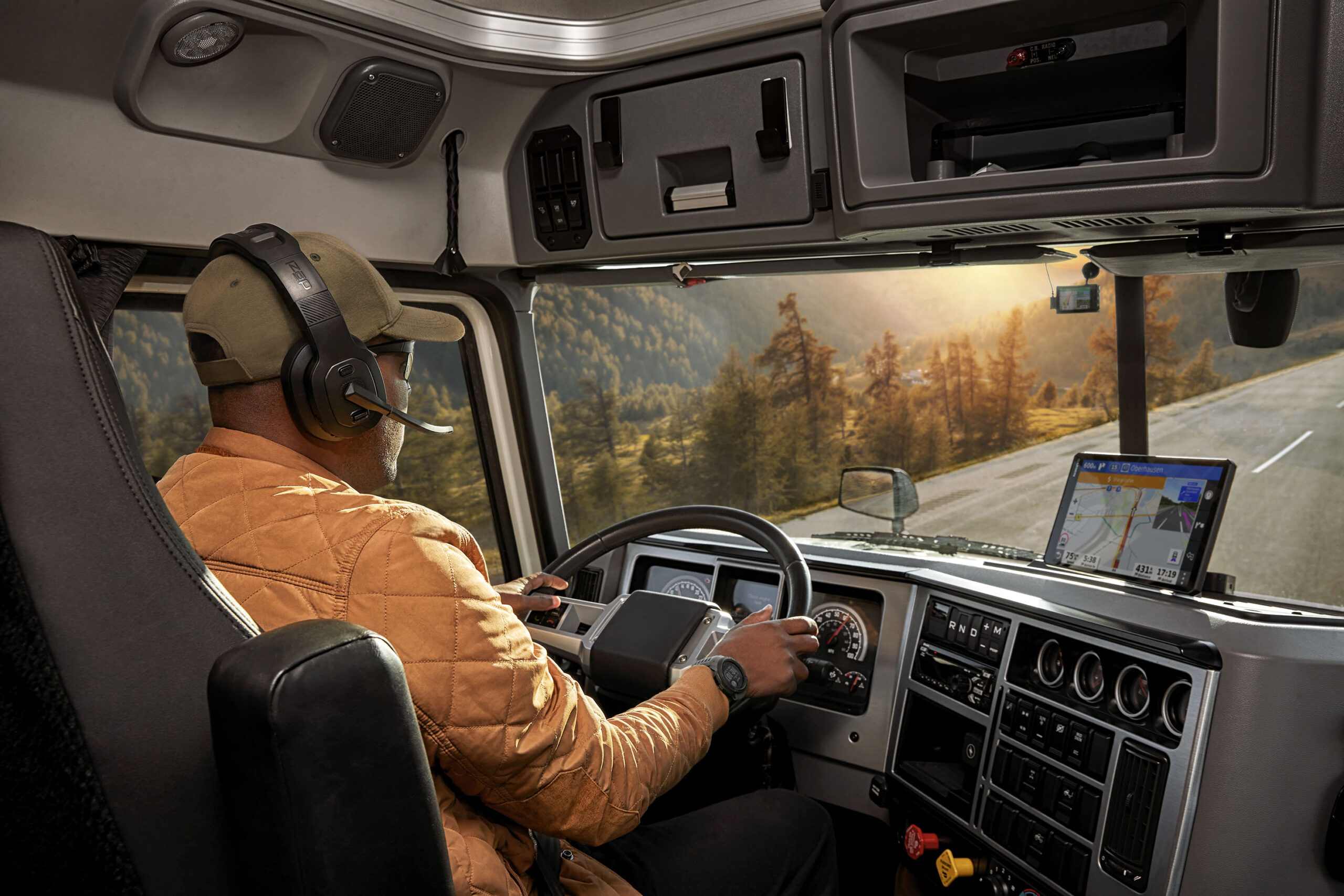 Camion: Garmin presenta le nuove cuffie wireless per un ottimo audio anche in ambienti rumorosi