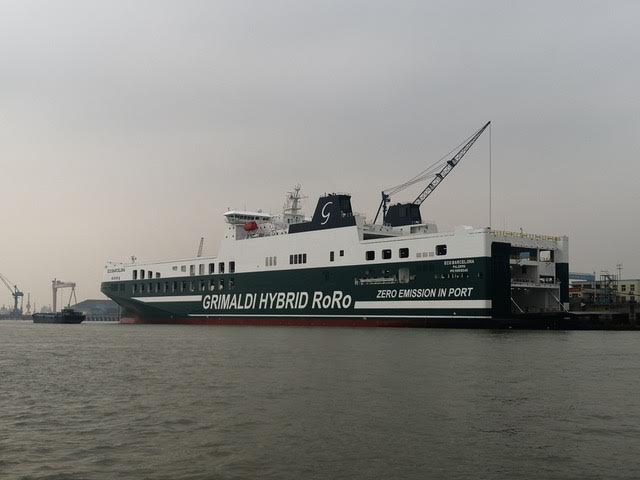 Gruppo Grimaldi: le navi diventano aspirapolvere del mare