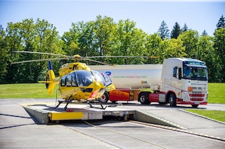 Primo volo con corburante sostenibile per un elicottero da soccorso