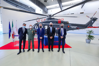 Leonardo consegna all’Aeronautica Militare un nuovo HH-139B