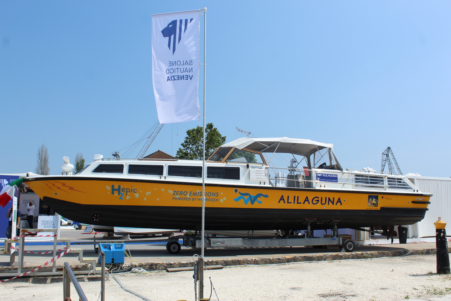 Salone nautico di Venezia, presentata Hepic la prima barca a idrogeno per il trasporto passeggeri in Laguna