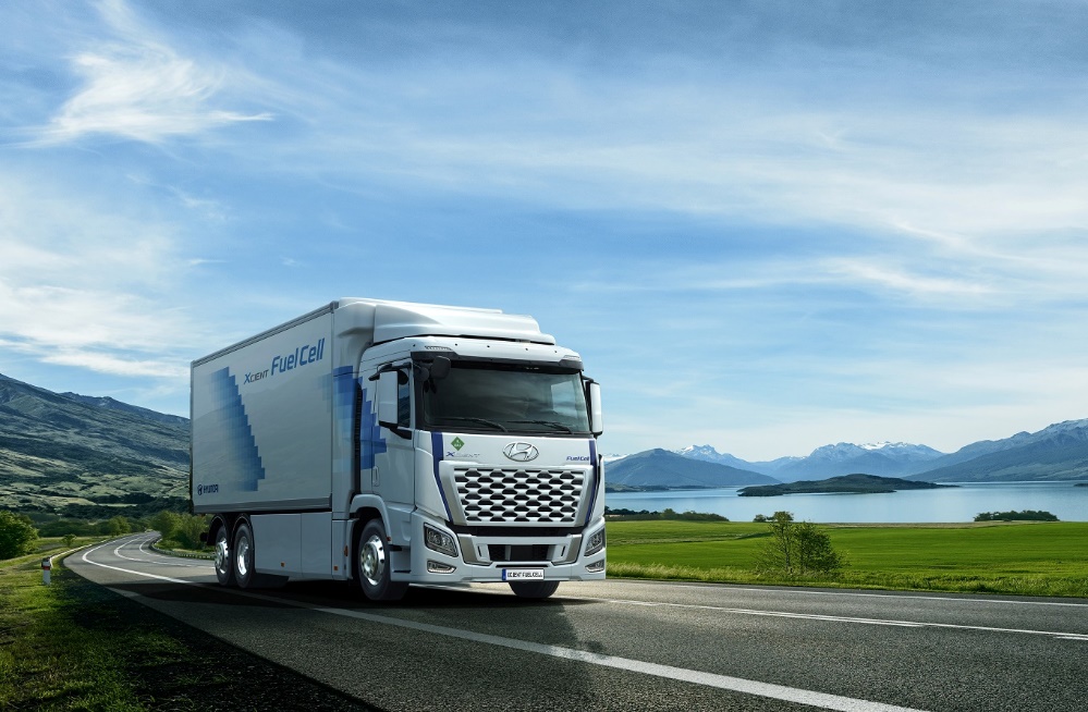 Sostenibilità: 27 camion a idrogeno Hyundai XCIENT Fuel Cell entrano nelle flotte di sette aziende tedesche