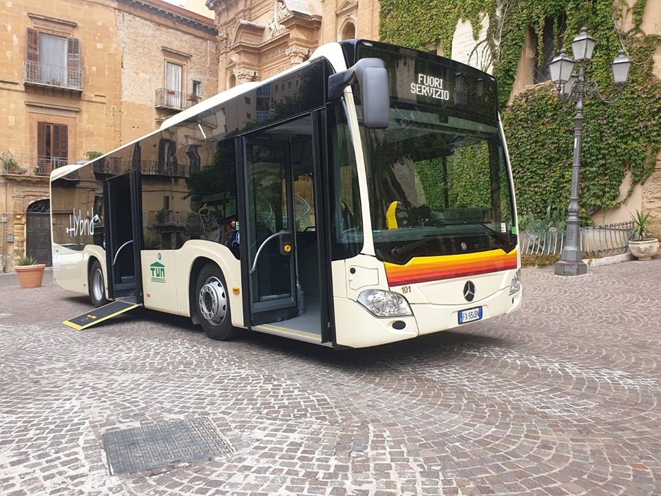 TPL Sicilia, il primo bus ibrido Tua in servizio ad Agrigento