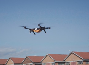 Leonardo sperimenta il trasporto merci in città con un drone a propulsione elettrica
