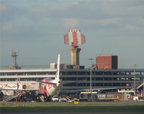 Regno Unito: passeggeri in calo ad Heathrow e a Stansted