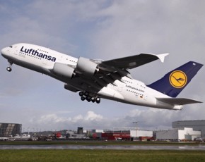 Il Gruppo Lufthansa chiude il 2011 con passeggeri in aumento del 7,5 per cento