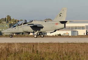 Leonardo: consegnati i primi due M-345 all’Aeronautica Militare