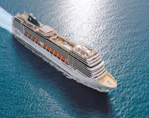 Crociere: stop a Msc Magnifica per lockdown in Grecia