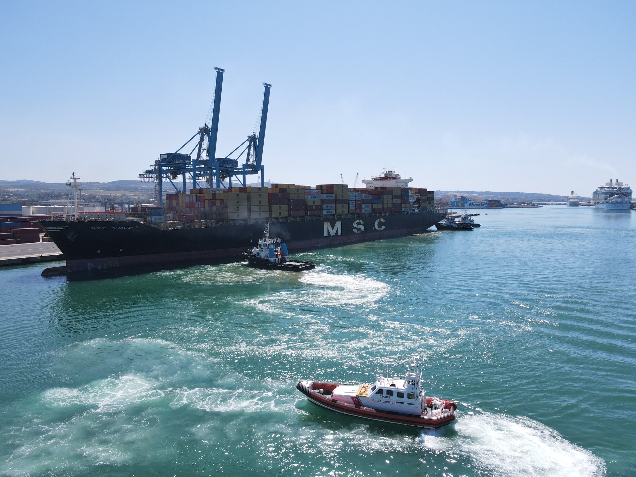 Al porto di Civitavecchia la nave portacontainer più lunga mai ormeggiata
