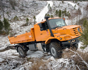 Mercedes e Allison Transmission presentano il nuovo Zetros