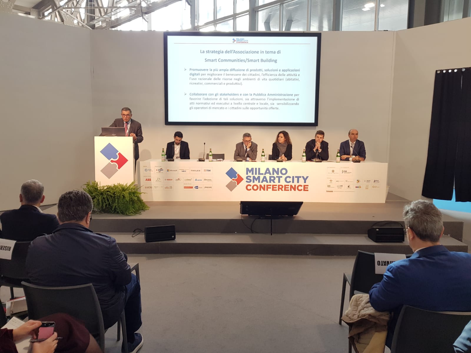 Milano Smart City Conference per discutere di nuove tecnologie e servizi delle città del futuro