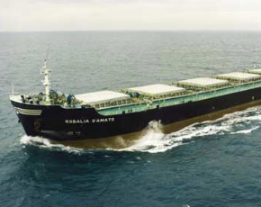 Pirati: sequestrata la motonave italiana Rosalia D’Amato