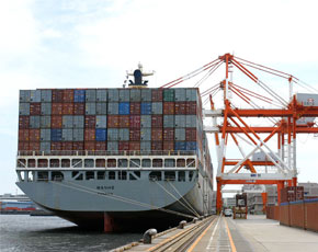 Porto di Ancona: a Bruxelles per valorizzare il ruolo dello scalo