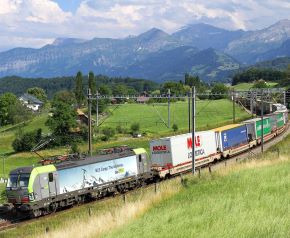 CargoBeamer: da ottobre via alla rotta merci Calais-Domodossola