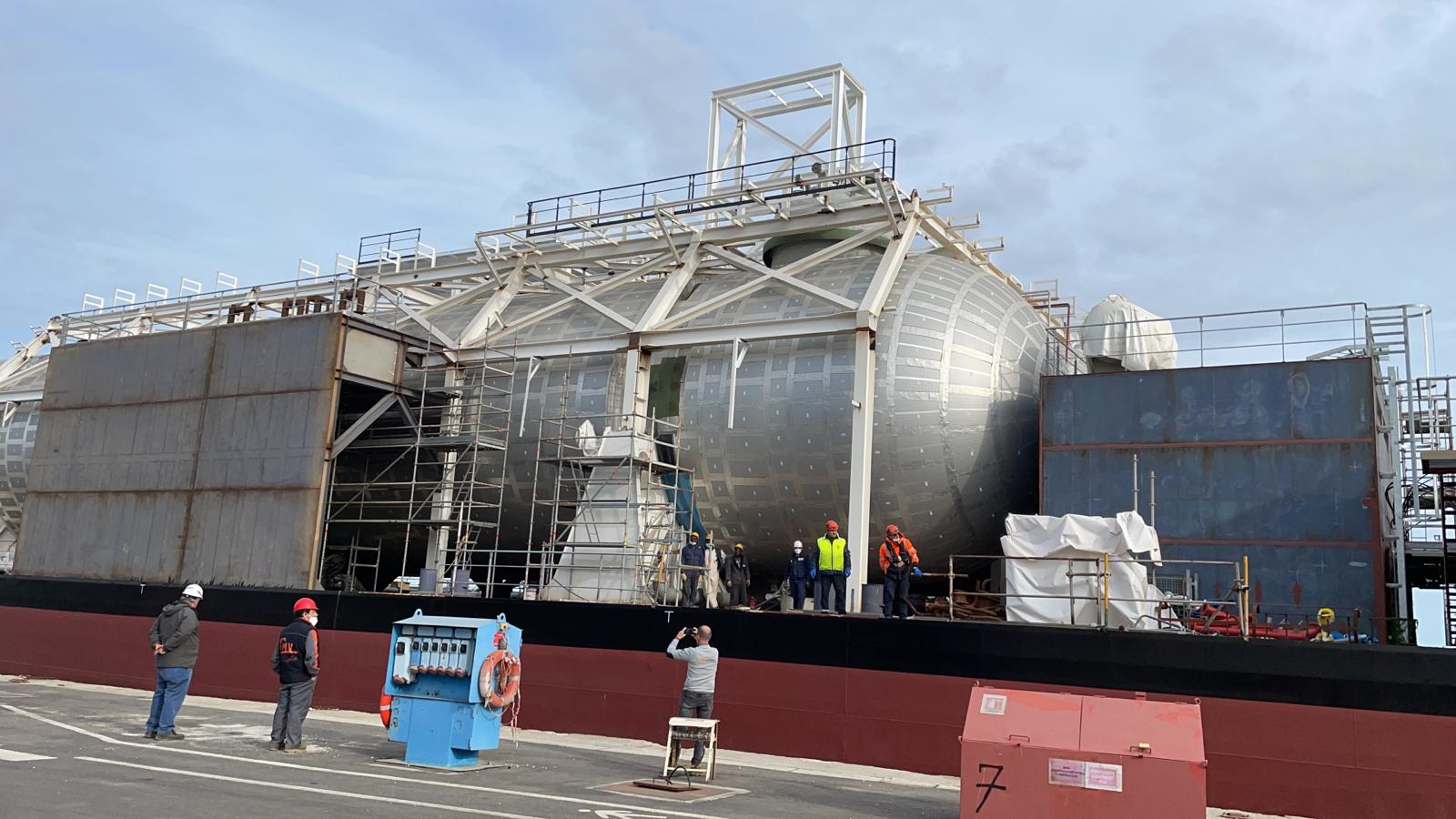 Porto di Ravenna: prima stazione di servizio galleggiante per le navi alimentate a gas naturale