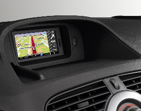 Sui veicoli commerciali Renault arriva Carminat TomTom Live