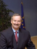 Siim Kallas nuovo Commissario ai Trasporti