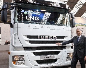 Iveco presenta al RAI il nuovo Stralis a gas