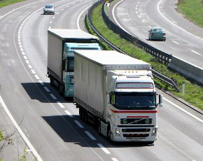 Trasporto merci: Iru, rischio doppia recessione per i paesi Ocse