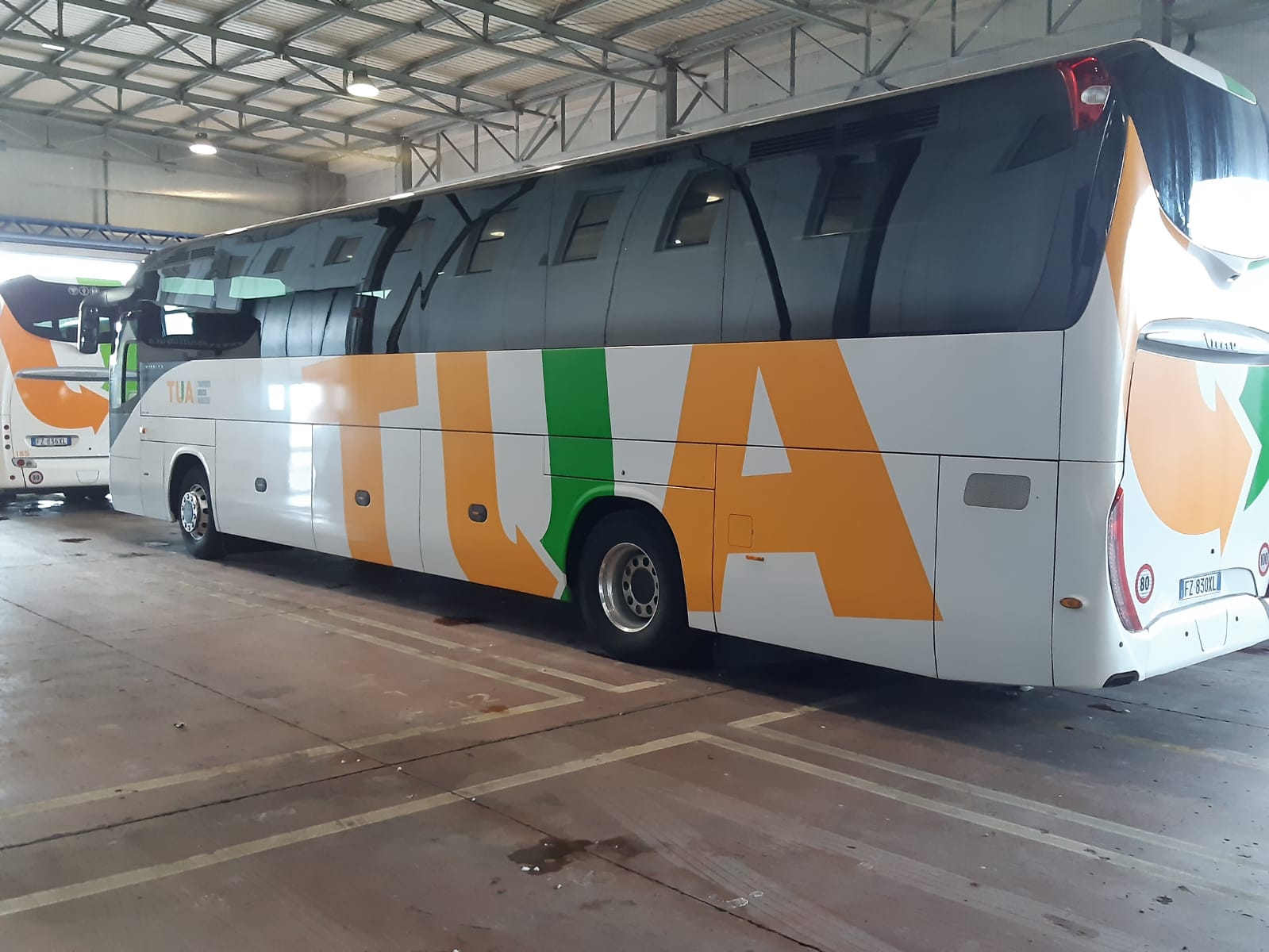 Trasporto pubblico: operativi i nuovi autobus Tua per la linea L’Aquila-Roma