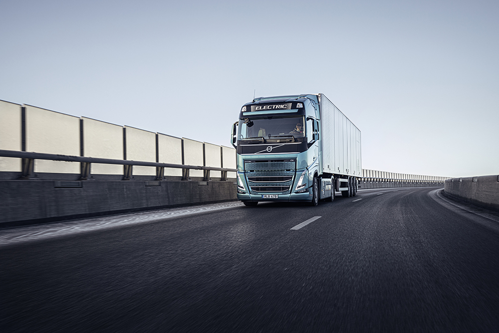 Volvo Trucks apre gli ordini per la vendita di veicoli elettrici pesanti