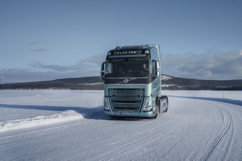 Previsioni meteo neve: gli obblighi per gli autotrasportatori