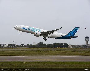 Airbus: primo volo per l’A330neo