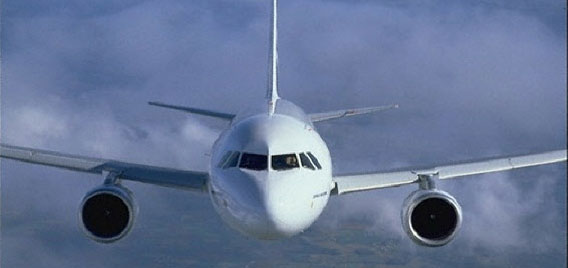 Fit for 55: Parlamento Ue approva il regolamento per l’uso di carburanti sostenibili per l’aviazione
