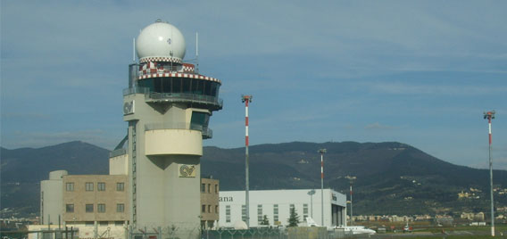 Aeroporto di Firenze: avvio consultazione utenti per modifica diritti aeroportuali