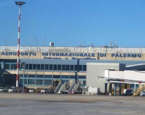 Aeroporto di Palermo: arriva l’assistente virtuale “Fly”