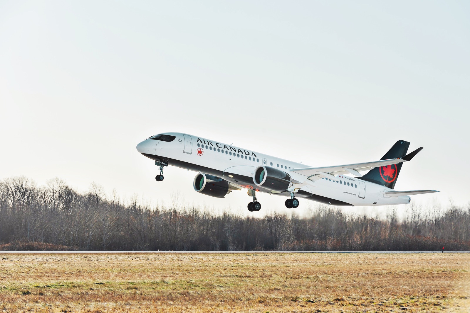 Air Canada: arrivano nella flotta altri 15 aerei A220-300