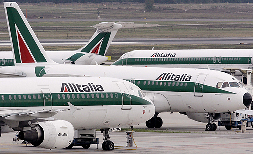 Alitalia: incontro al Mise con sindacati e commissari straordinari