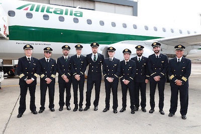 Alitalia: abilitati al volo 7 nuovi piloti
