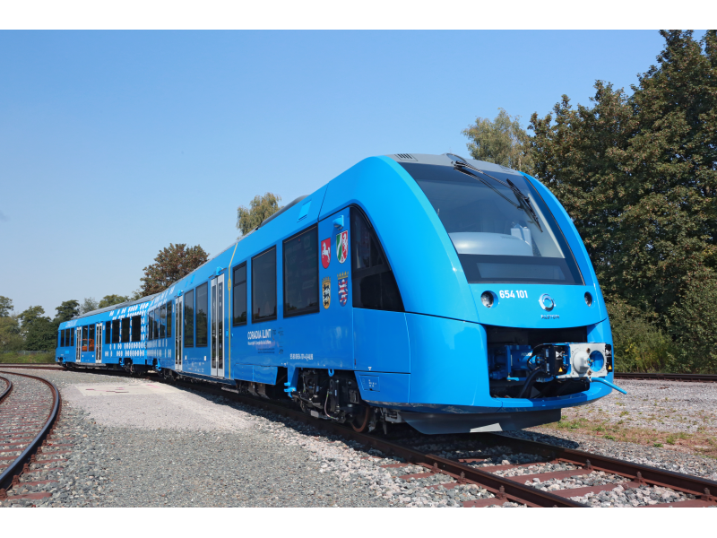 Ferrovie: in Bassa Sassonia corre il treno a idrogeno Alstom