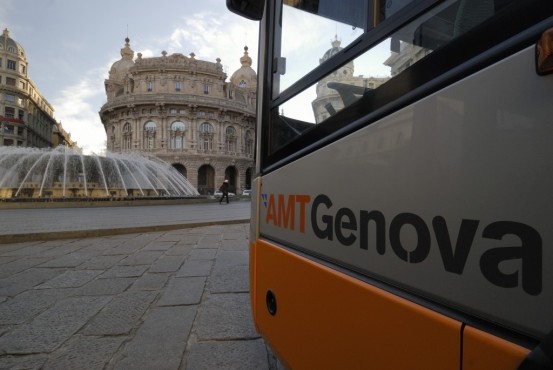 Genova: con l’orario invernale, operativi i nuovi i bus full electric