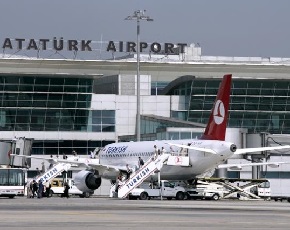 Gli aeroporti turchi fanno volare il traffico passeggeri europeo